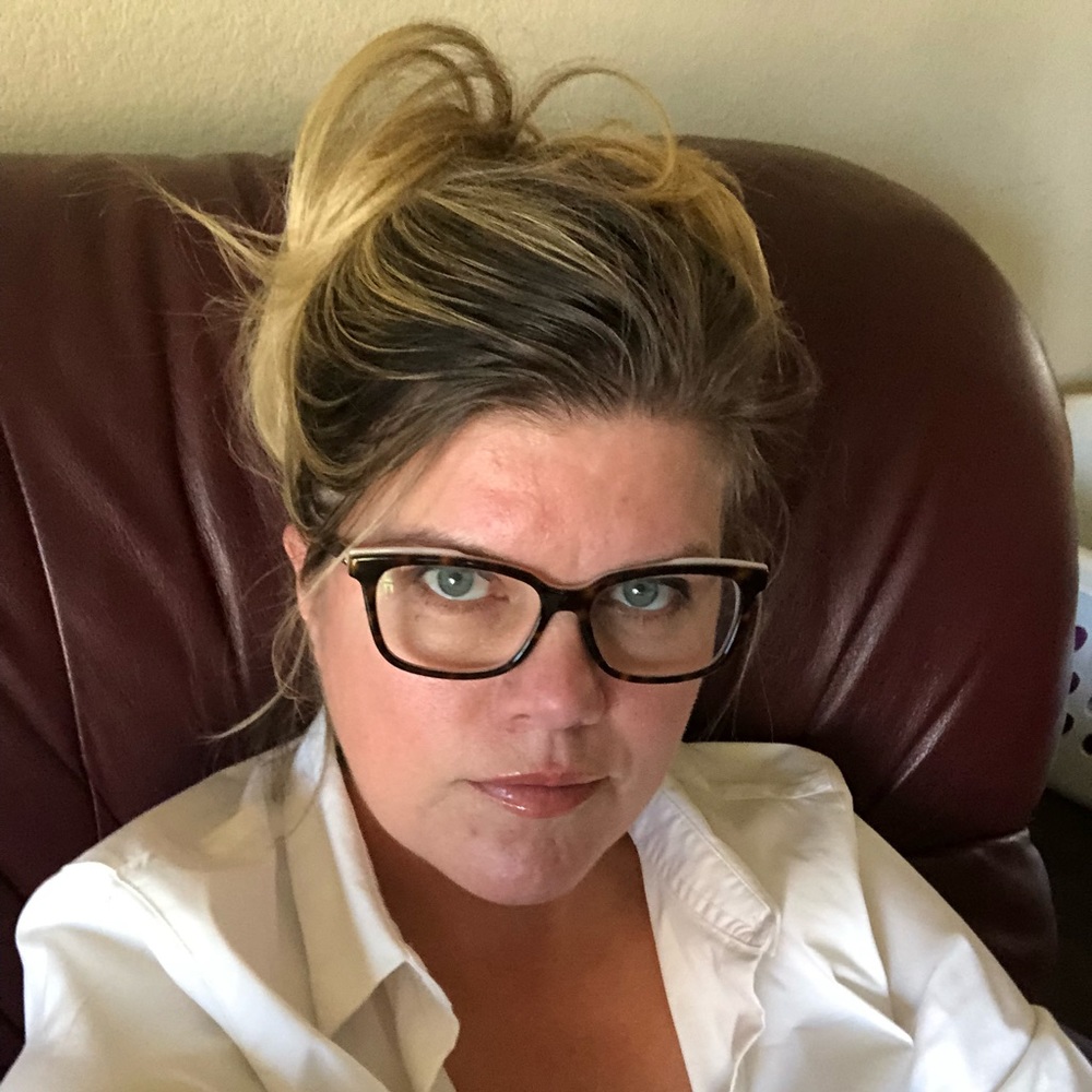 Meet your Posher, Teresa